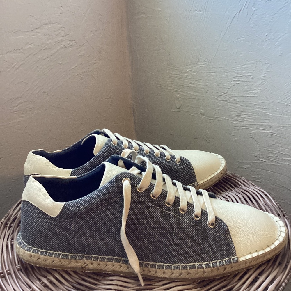 Vintage Foundry Co. Men's Riley Low Top Casual Walking Fashion Two-Tone size 13